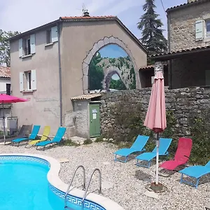  Vakantiehuis Les Eaux Claires